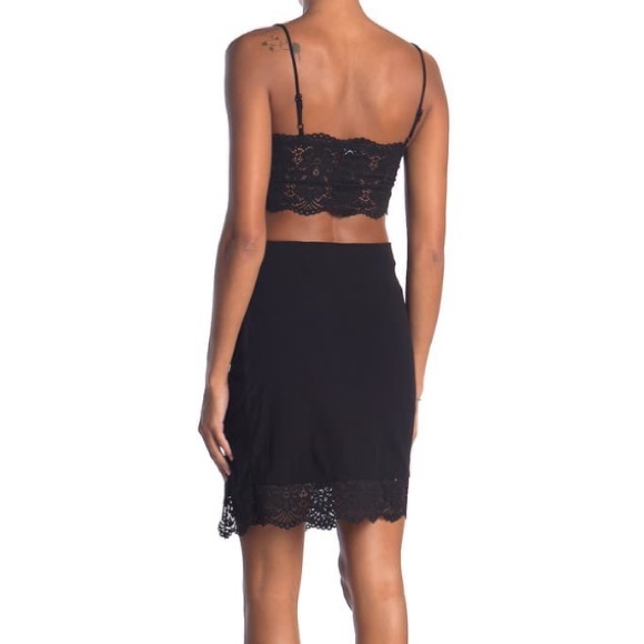 FREE PEOPLE $98 Va Va Voom Set - Picture 3 of 6